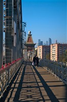 На Андреевском мосту.